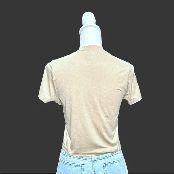 IVL Women’s Slim Fit Beige Minimalist Short Sleeve T-Shirt Sz L - Picture 4 of 16